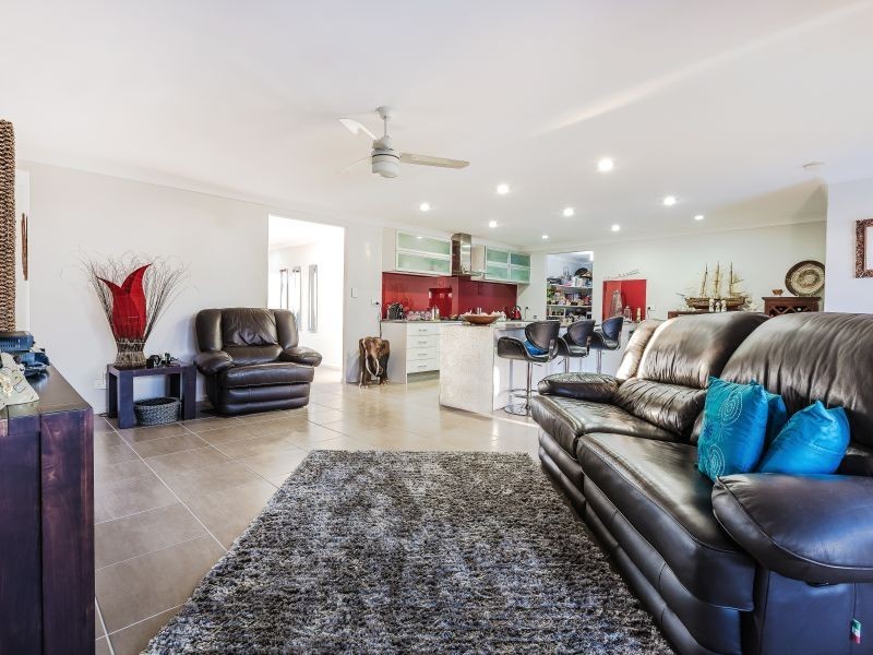 3 Penina Close, Peregian Springs QLD 4573