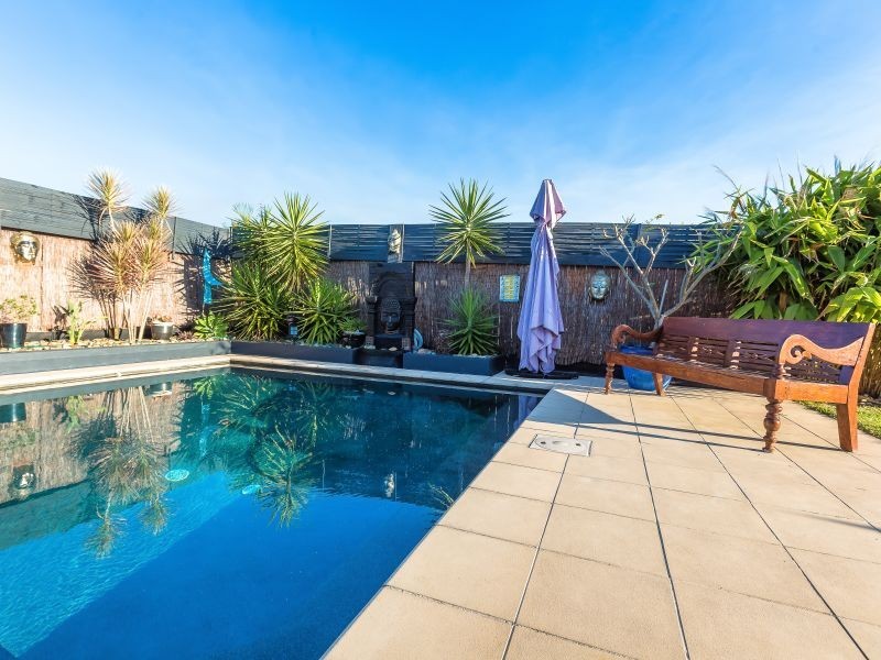 3 Penina Close, Peregian Springs QLD 4573