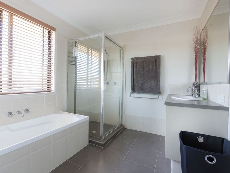 5 Balgownie Drive, Peregian Springs QLD 4573