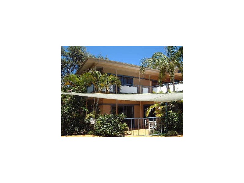35 Tristania Drive, MAR VISTA, Marcus Beach QLD 4573
