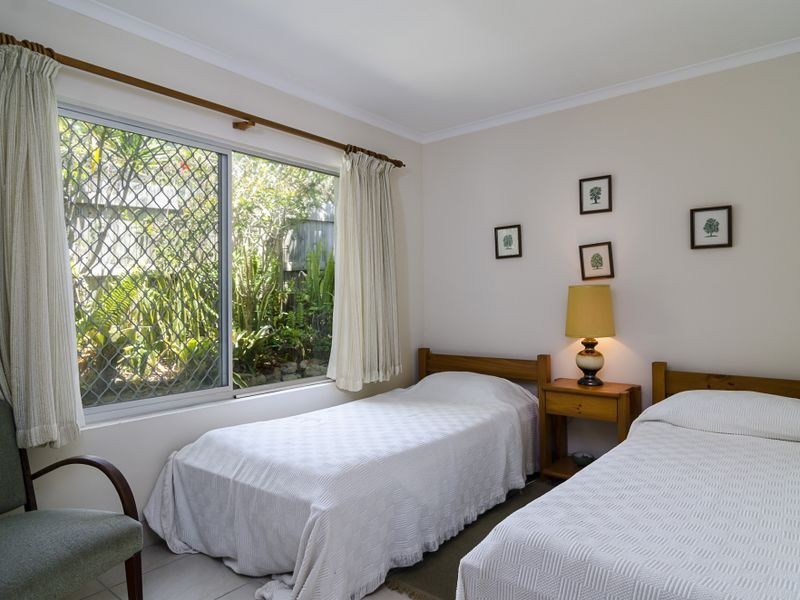 9 Petrel Street, Peregian Beach QLD 4573