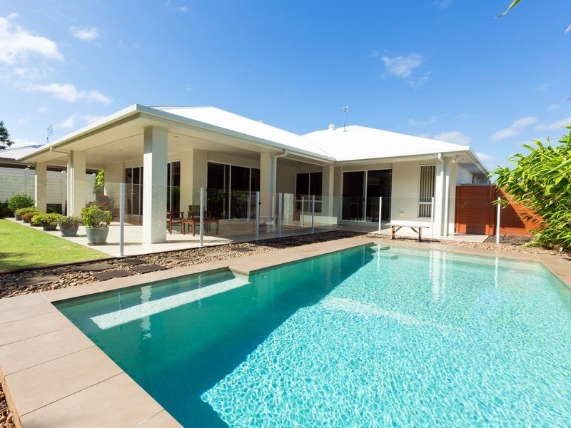 21 Stoneybrook Place, Peregian Springs QLD 4573
