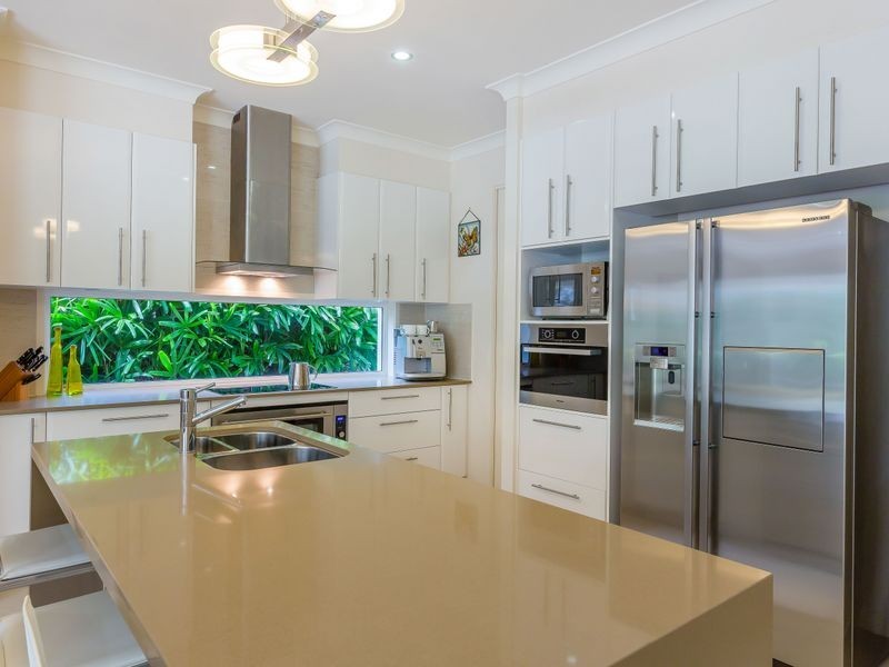 21 Stoneybrook Place, Peregian Springs QLD 4573