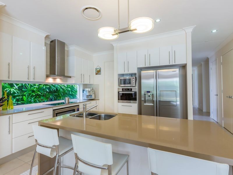 21 Stoneybrook Place, Peregian Springs QLD 4573