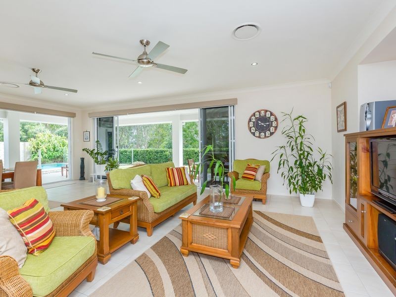 21 Stoneybrook Place, Peregian Springs QLD 4573