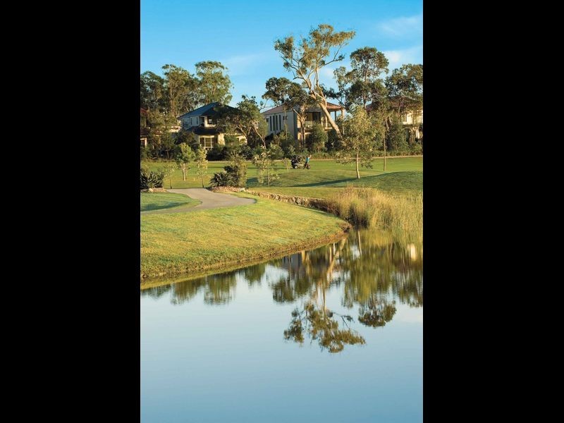 5 Tea Tree Grove, Peregian Springs QLD 4573