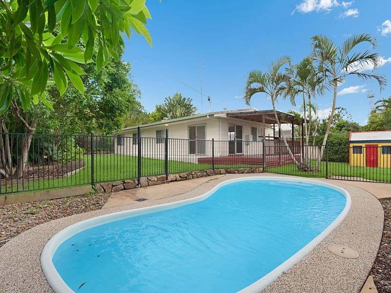 1 Juron Street, Noosaville QLD 4566