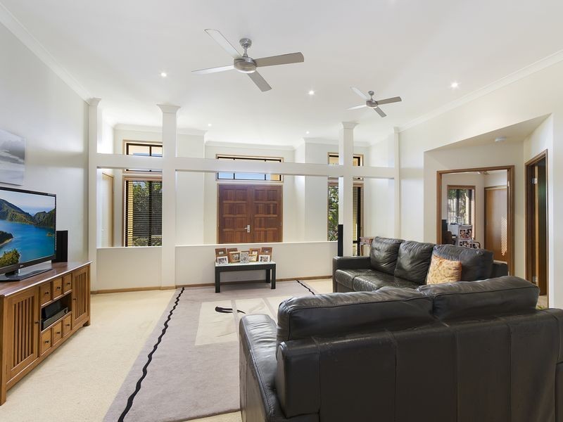14 Crestview Drive, Peregian Springs QLD 4573