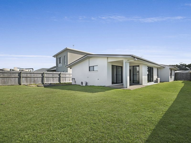 12 Gainsborough Crescent, Peregian Springs QLD 4573
