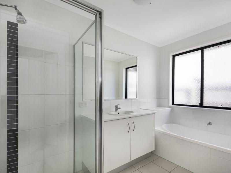 12 Gainsborough Crescent, Peregian Springs QLD 4573