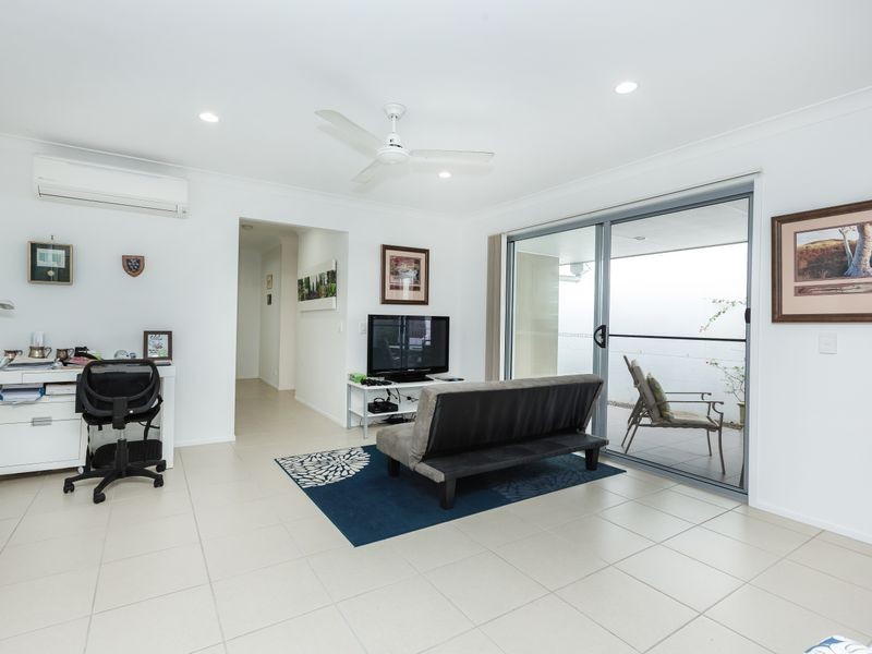 9/11 Dunes Court, Peregian Springs QLD 4573