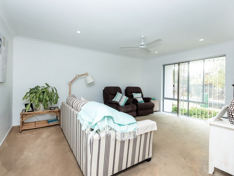 9/11 Dunes Court, Peregian Springs QLD 4573