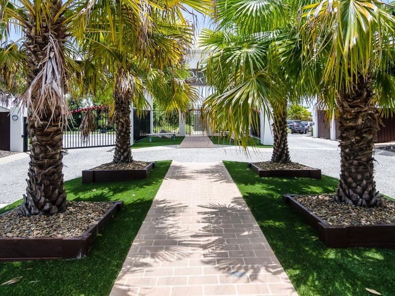 9/11 Dunes Court, Peregian Springs QLD 4573