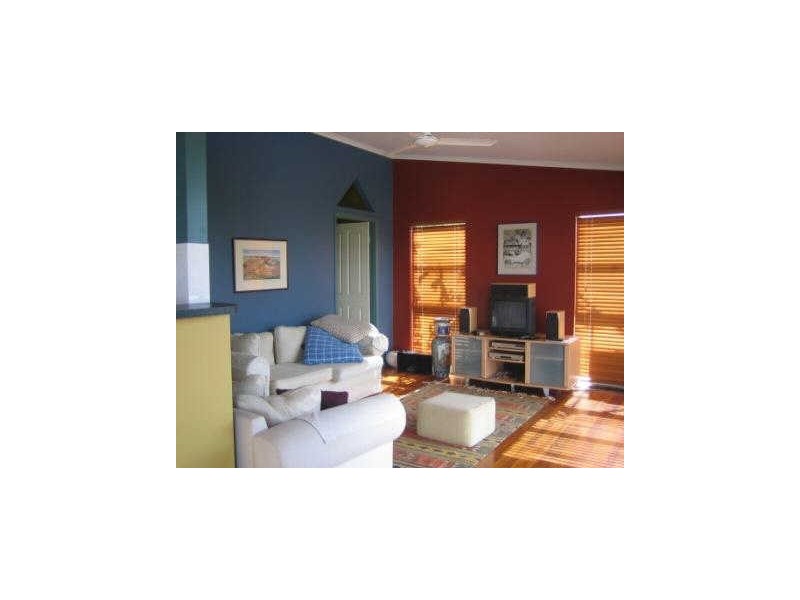 7 Ridgeway Street, Sunrise Beach QLD 4567