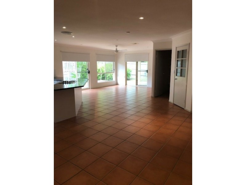 4 Highgrove Circuit, Peregian Springs QLD 4573