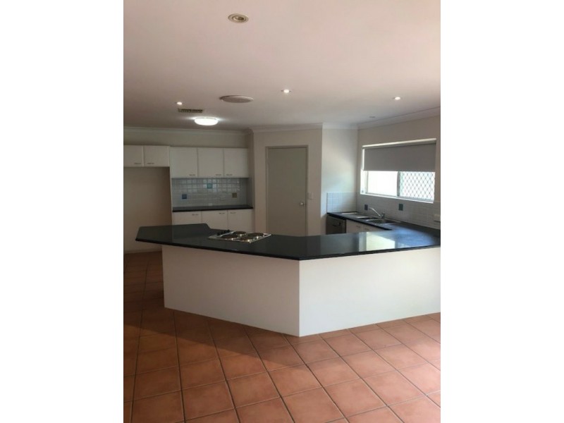4 Highgrove Circuit, Peregian Springs QLD 4573