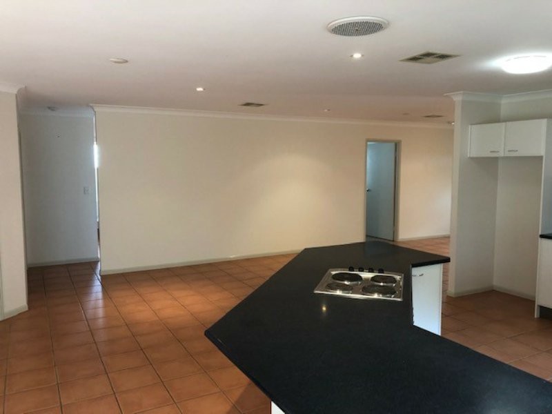 4 Highgrove Circuit, Peregian Springs QLD 4573
