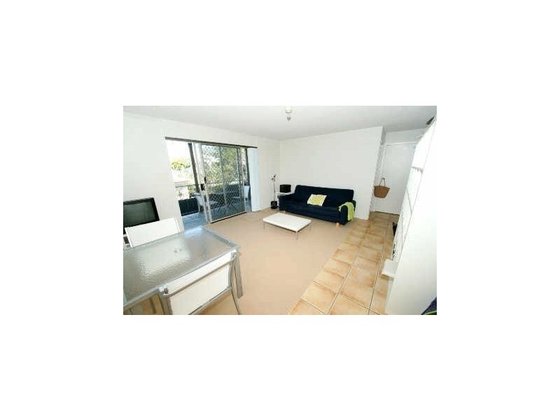 2/4 Pelican Street, COSTA DEL, Peregian Beach QLD 4573