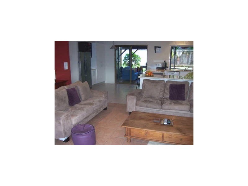 8 Parakeet Drive, Peregian Beach QLD 4573