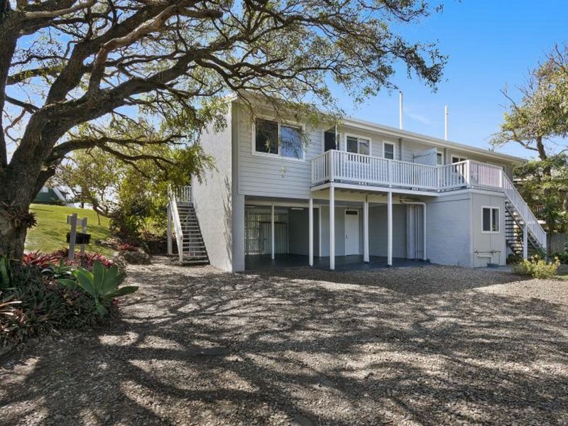 Unit 1/1 Currawong Crescent, Peregian Beach QLD 4573