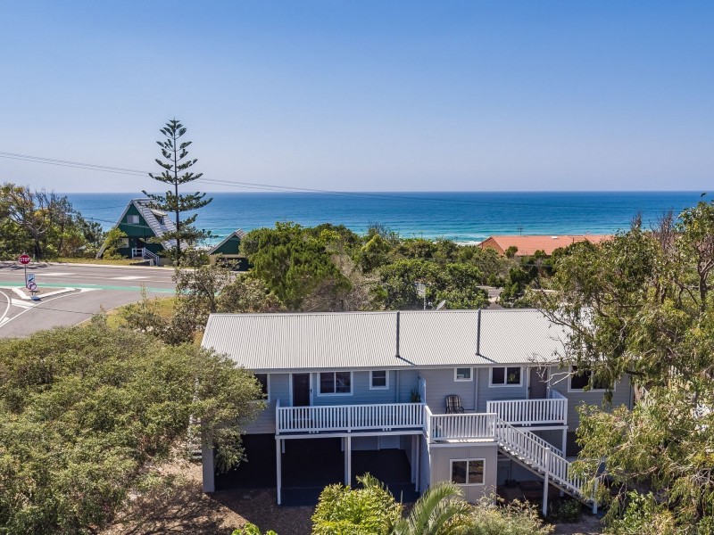 Unit 1/1 Currawong Crescent, Peregian Beach QLD 4573