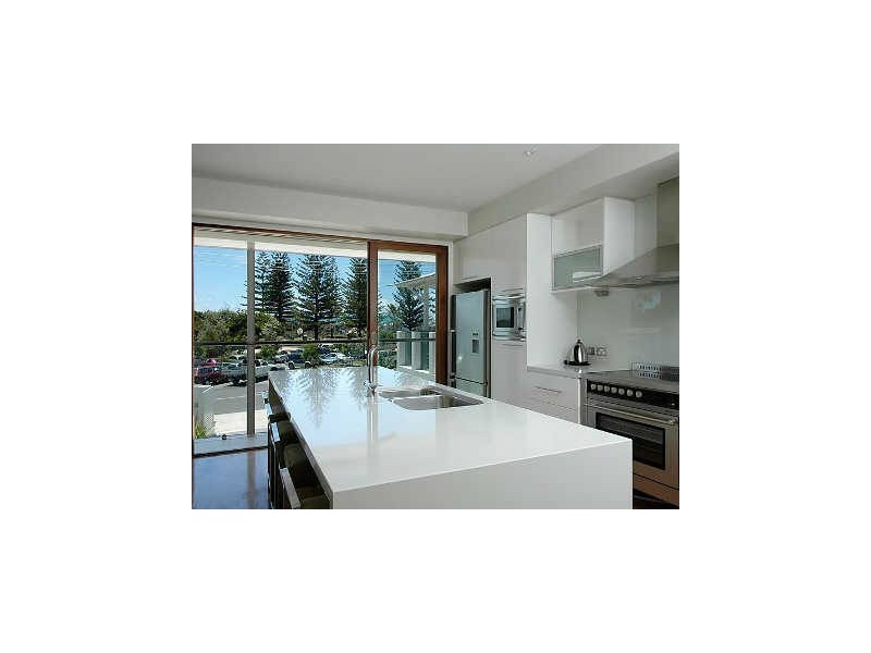 2/20 Kingfisher Dr, THE SHORE THING, Peregian Beach QLD 4573