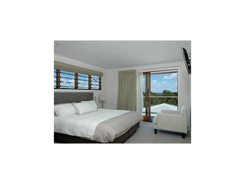 2/20 Kingfisher Dr, THE SHORE THING, Peregian Beach QLD 4573