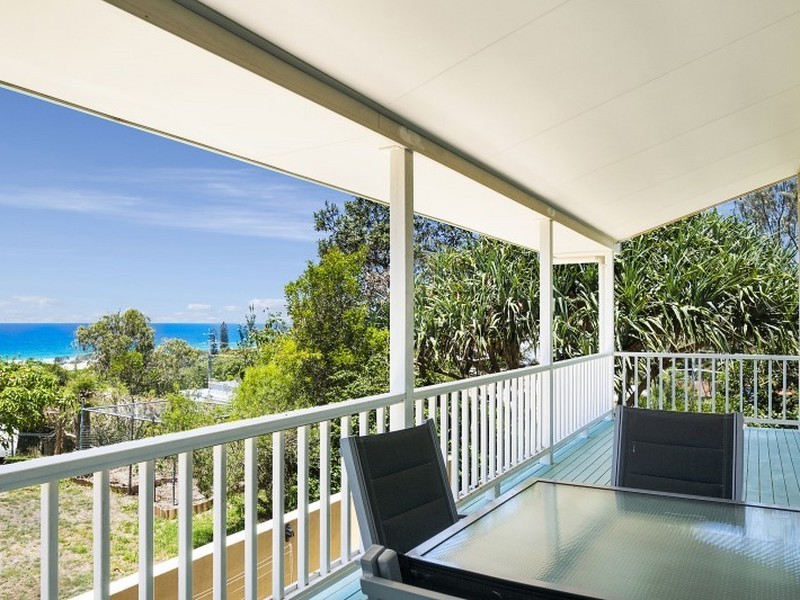8 Lyrebird Court, Peregian Beach QLD 4573