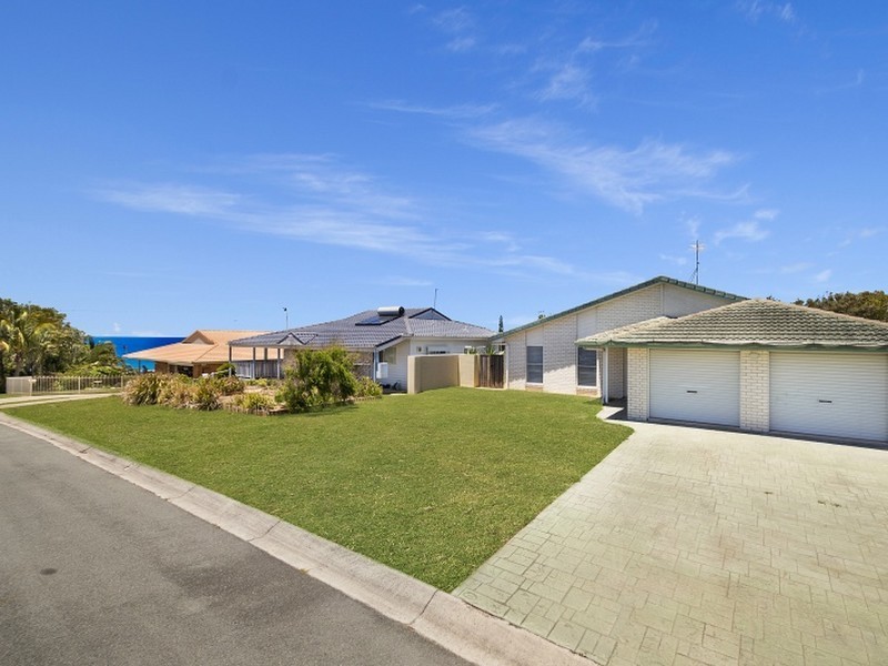 8 Lyrebird Court, Peregian Beach QLD 4573