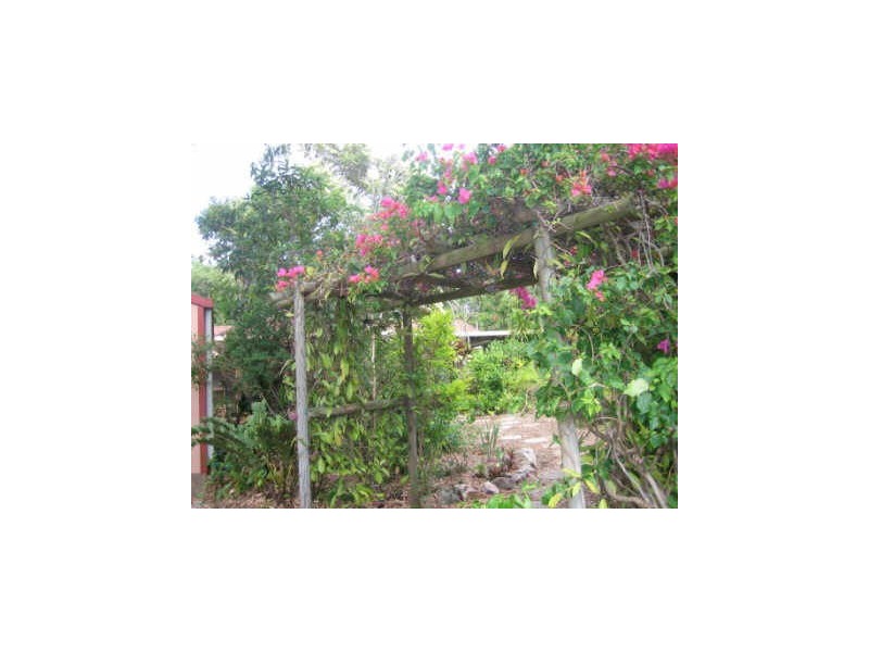 8 Ashwood Crt, Marcus Beach QLD 4573