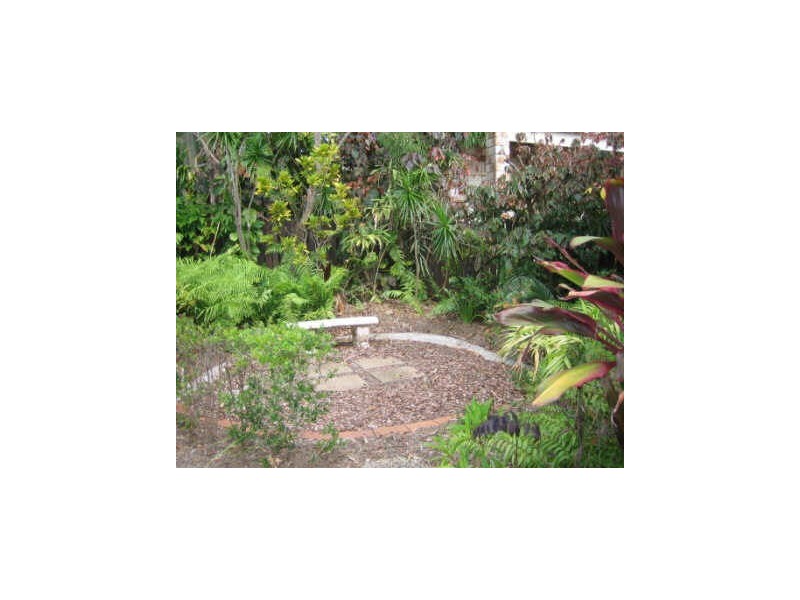 8 Ashwood Crt, Marcus Beach QLD 4573