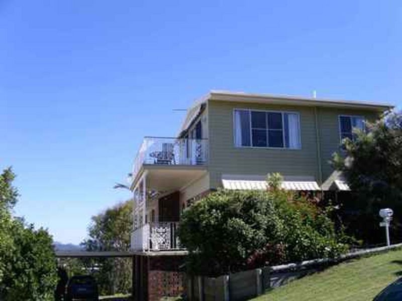 42 Pelican Street, Peregian Beach QLD 4573