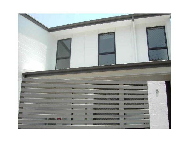 6/24 Ebert Parade, Lawnton QLD 4501