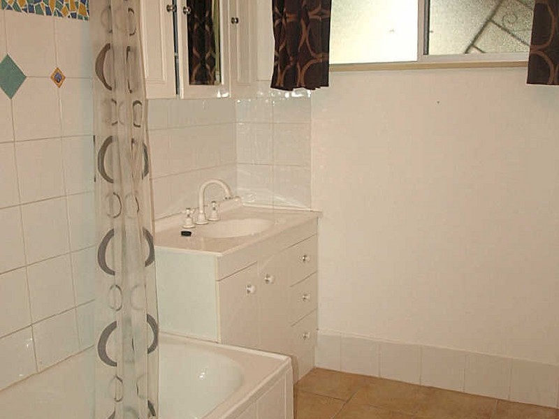 Kallangur QLD 4503