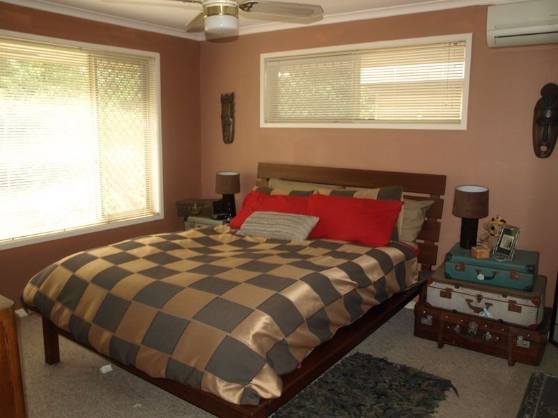 6 Pedder Court, Petrie QLD 4502