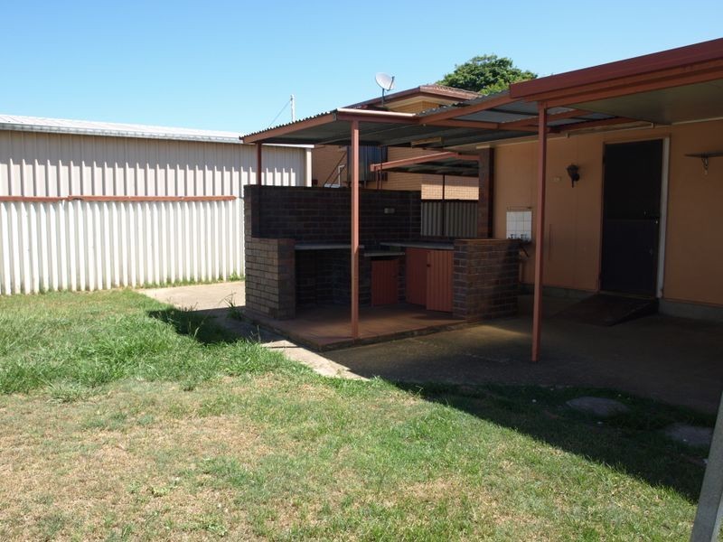 16 Maurice Street, Kallangur QLD 4503