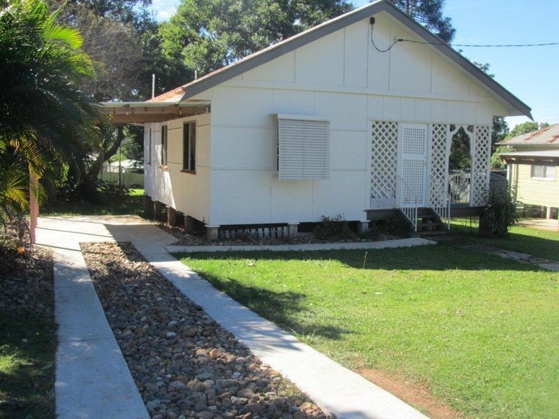 24 Slater Avenue, Lawnton QLD 4501