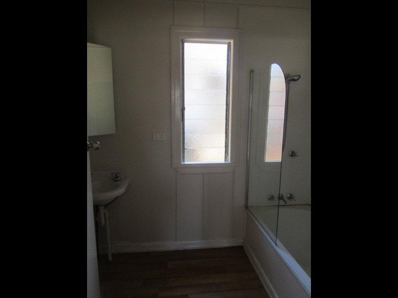 24 Slater Avenue, Lawnton QLD 4501