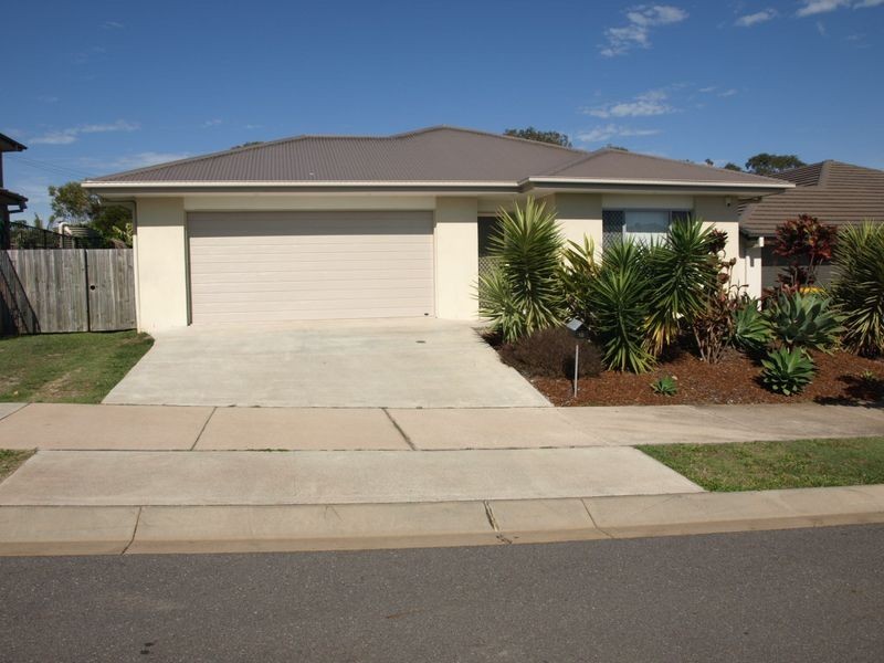 18 Waterway Crescent, Murrumba Downs QLD 4503
