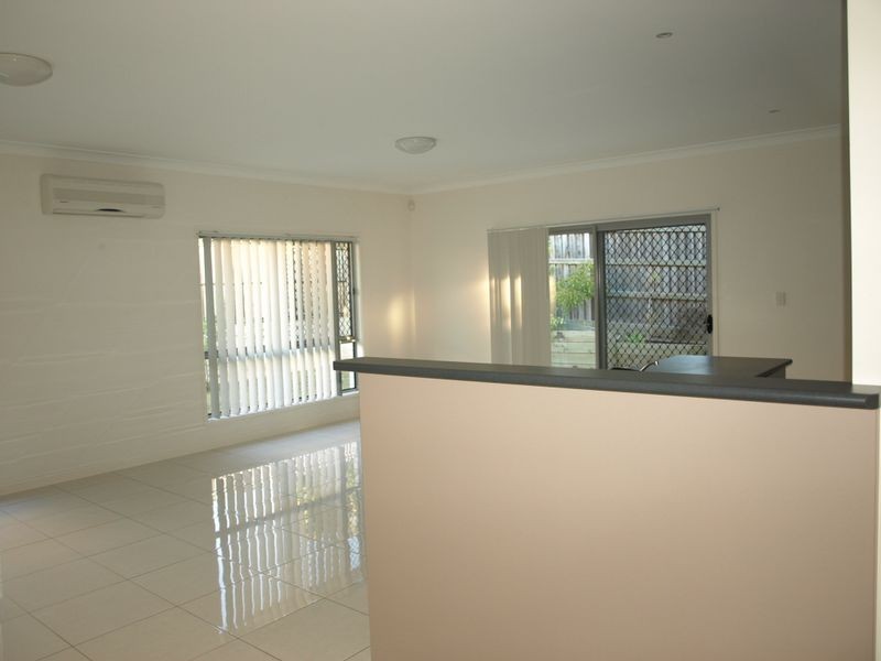 18 Waterway Crescent, Murrumba Downs QLD 4503