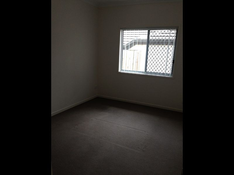 18 Waterway Crescent, Murrumba Downs QLD 4503