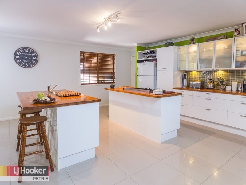 7a Valmadre Court, Petrie QLD 4502