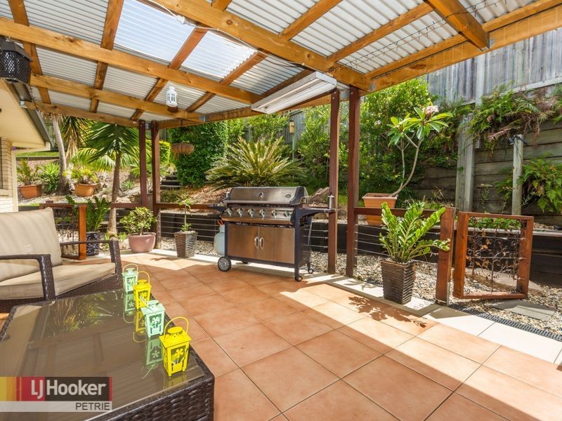 7a Valmadre Court, Petrie QLD 4502
