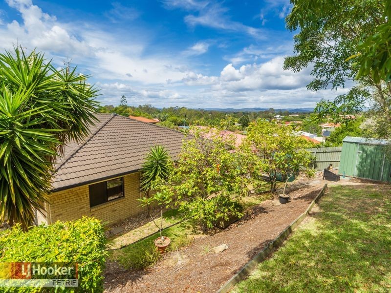 7a Valmadre Court, Petrie QLD 4502