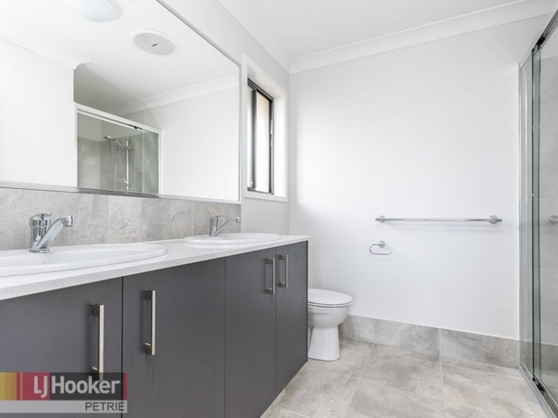 24 Matthew Court, Griffin QLD 4503