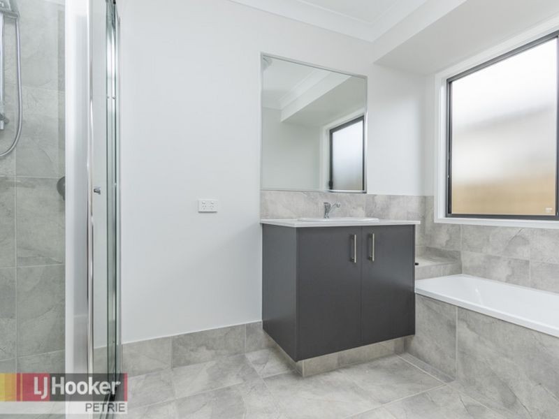 24 Matthew Court, Griffin QLD 4503