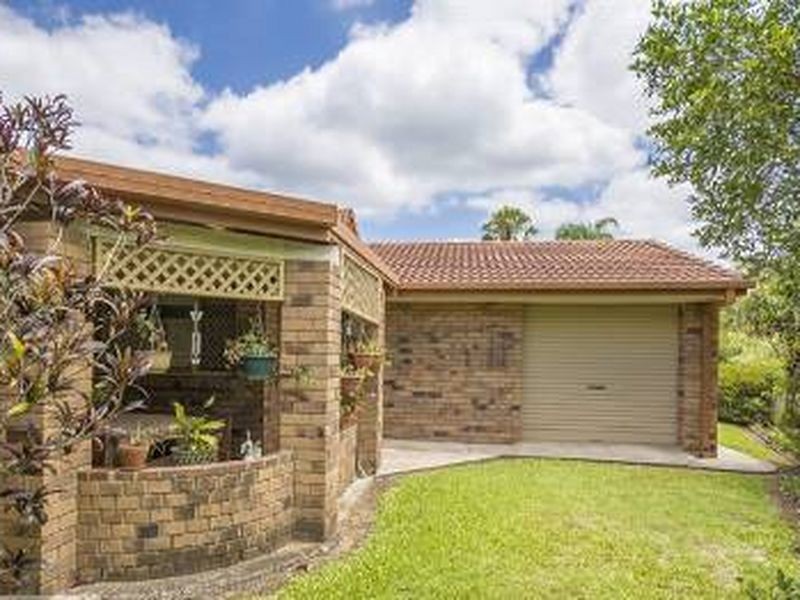 5 Julius Court, Petrie QLD 4502