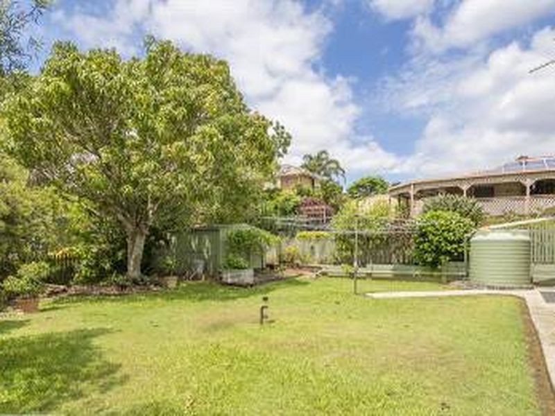 5 Julius Court, Petrie QLD 4502