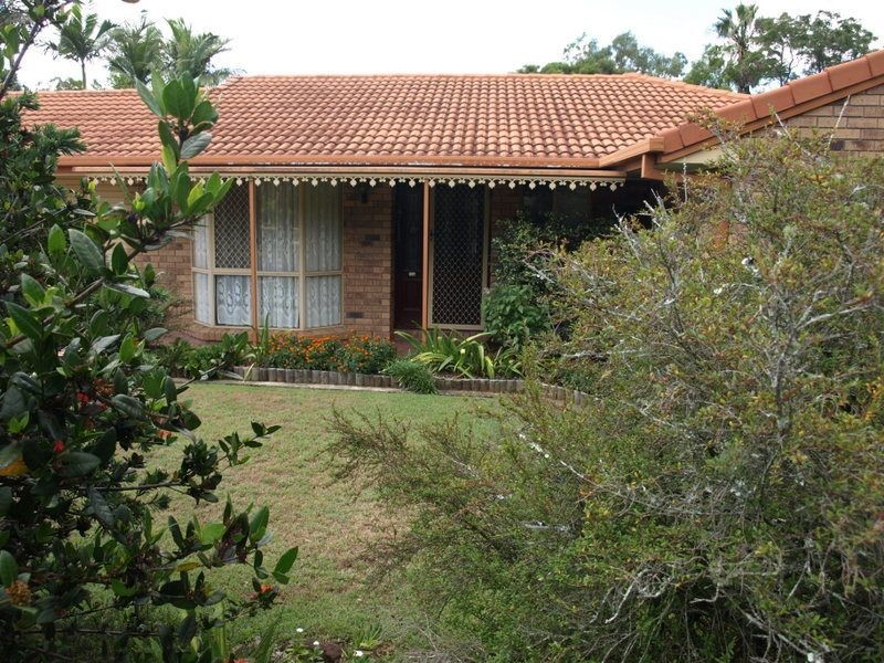 5 Julius Court, Petrie QLD 4502