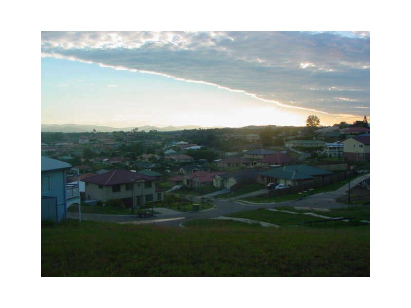 19 Valmadre Court, Petrie QLD 4502